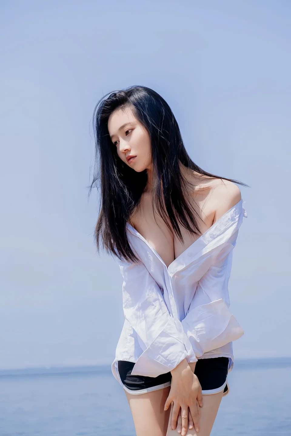 年年 - 白衬衫 [49P-91MB]